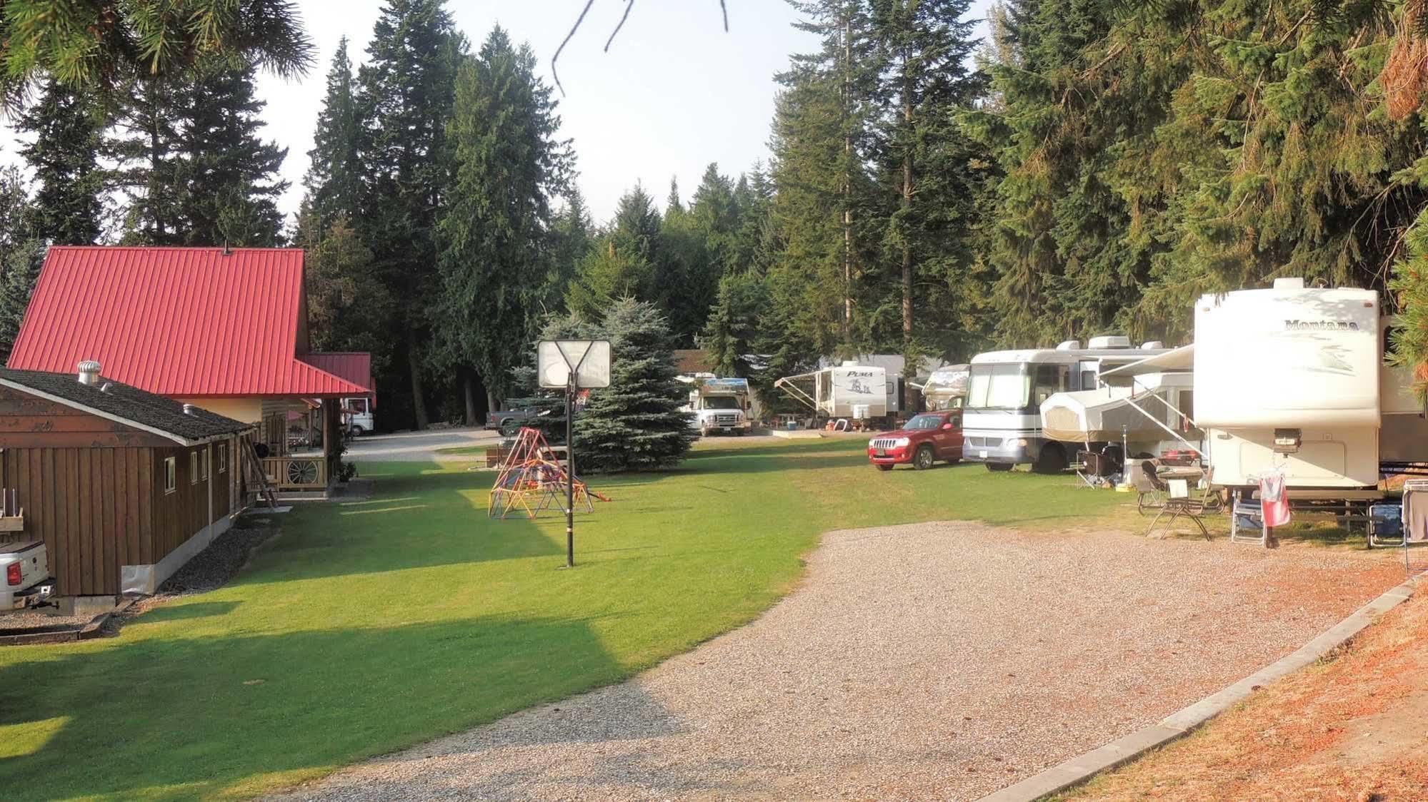 Viewpoint Rv & Cottages Salmon Arm Exterior foto